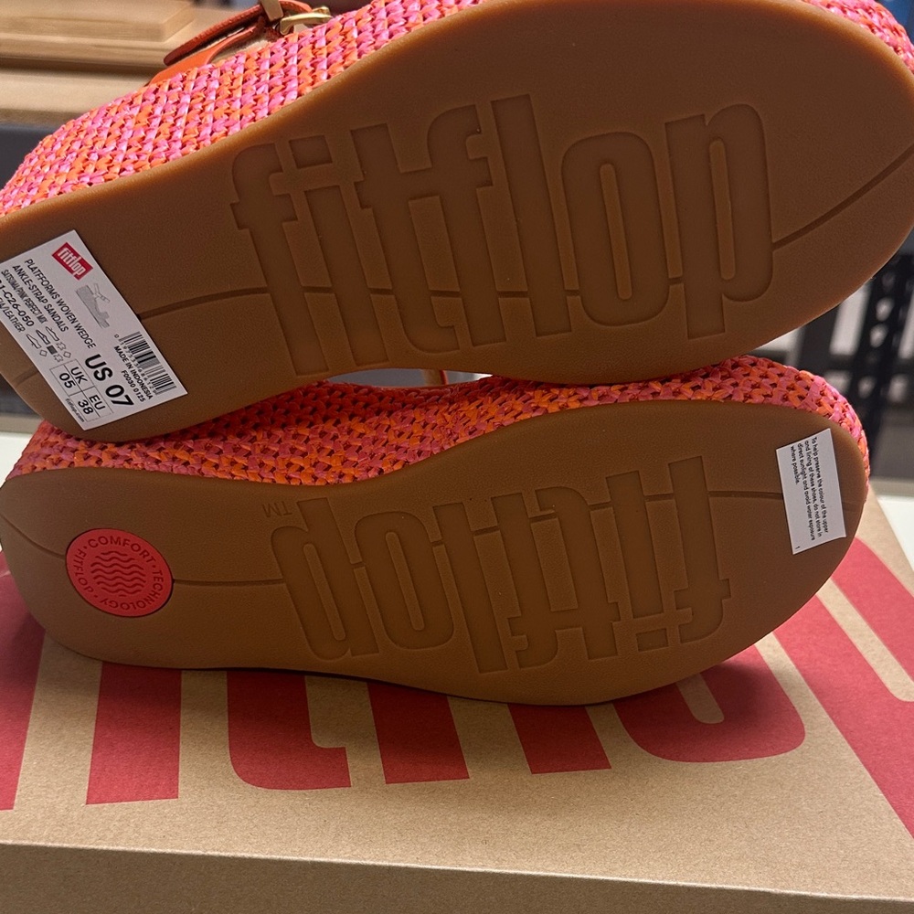 Fitflop Women's Orange and Pink Woven Platform Sandals - Picture 11 of 13